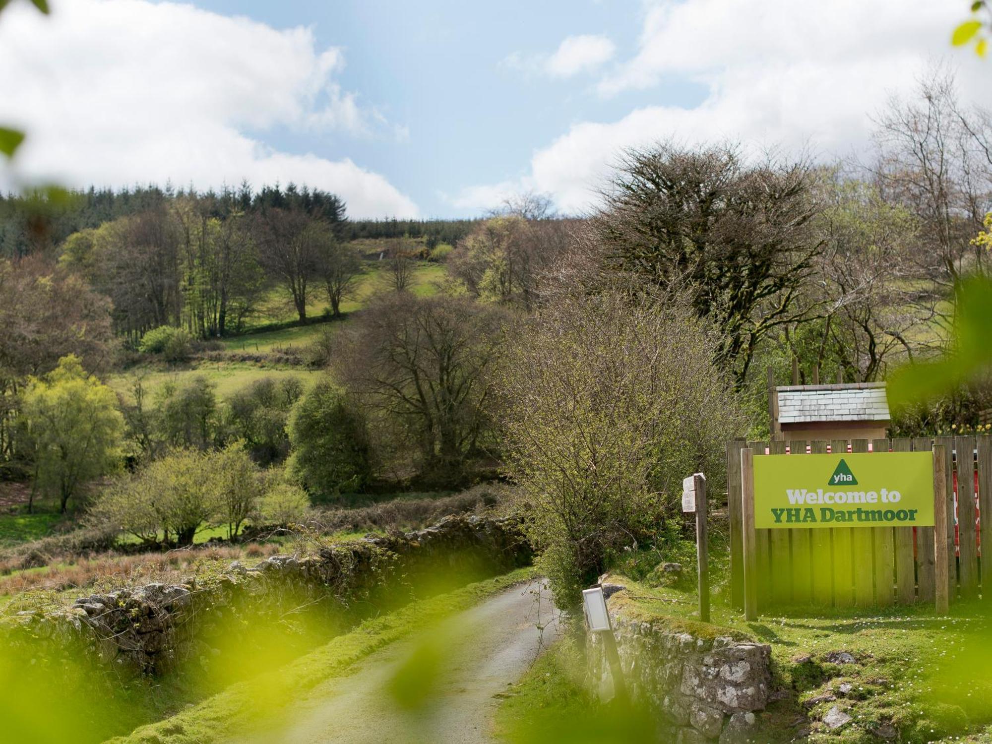 Yha Dartmoor Hostel Postbridge Kültér fotó