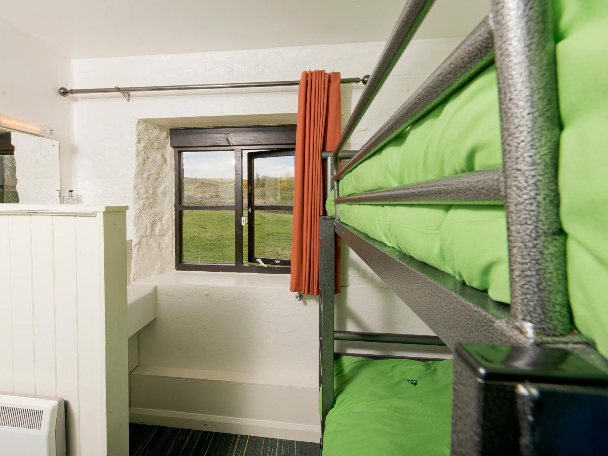Yha Dartmoor Hostel Postbridge Kültér fotó