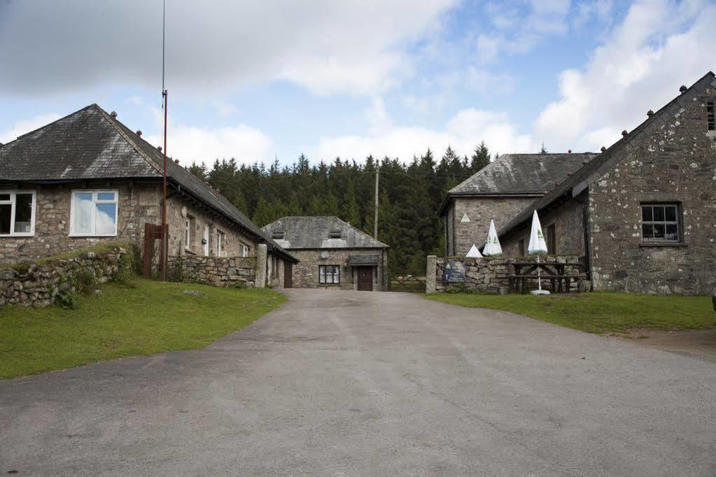 Yha Dartmoor Hostel Postbridge Kültér fotó